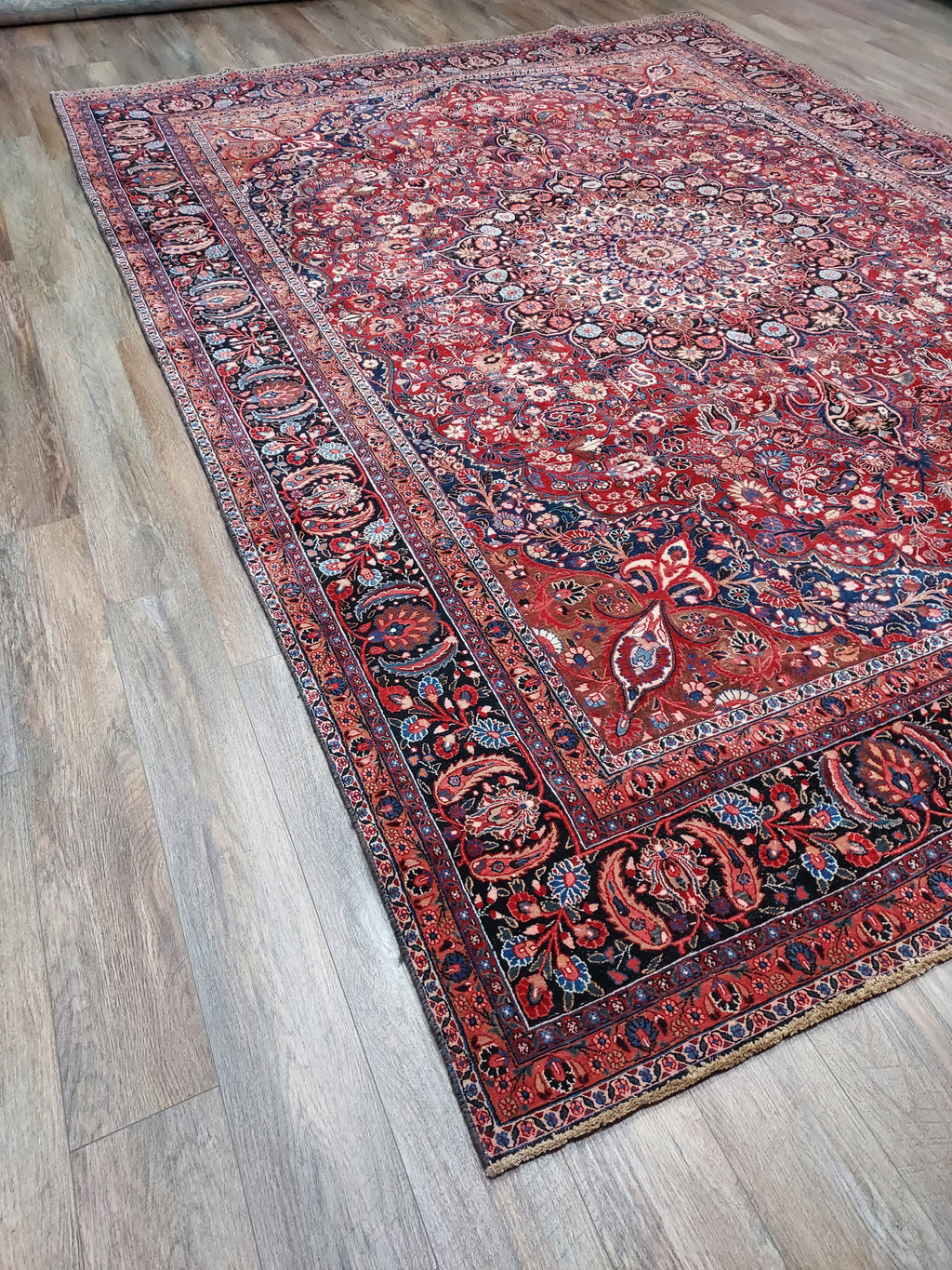 Antique Persian Amoghli Mashad