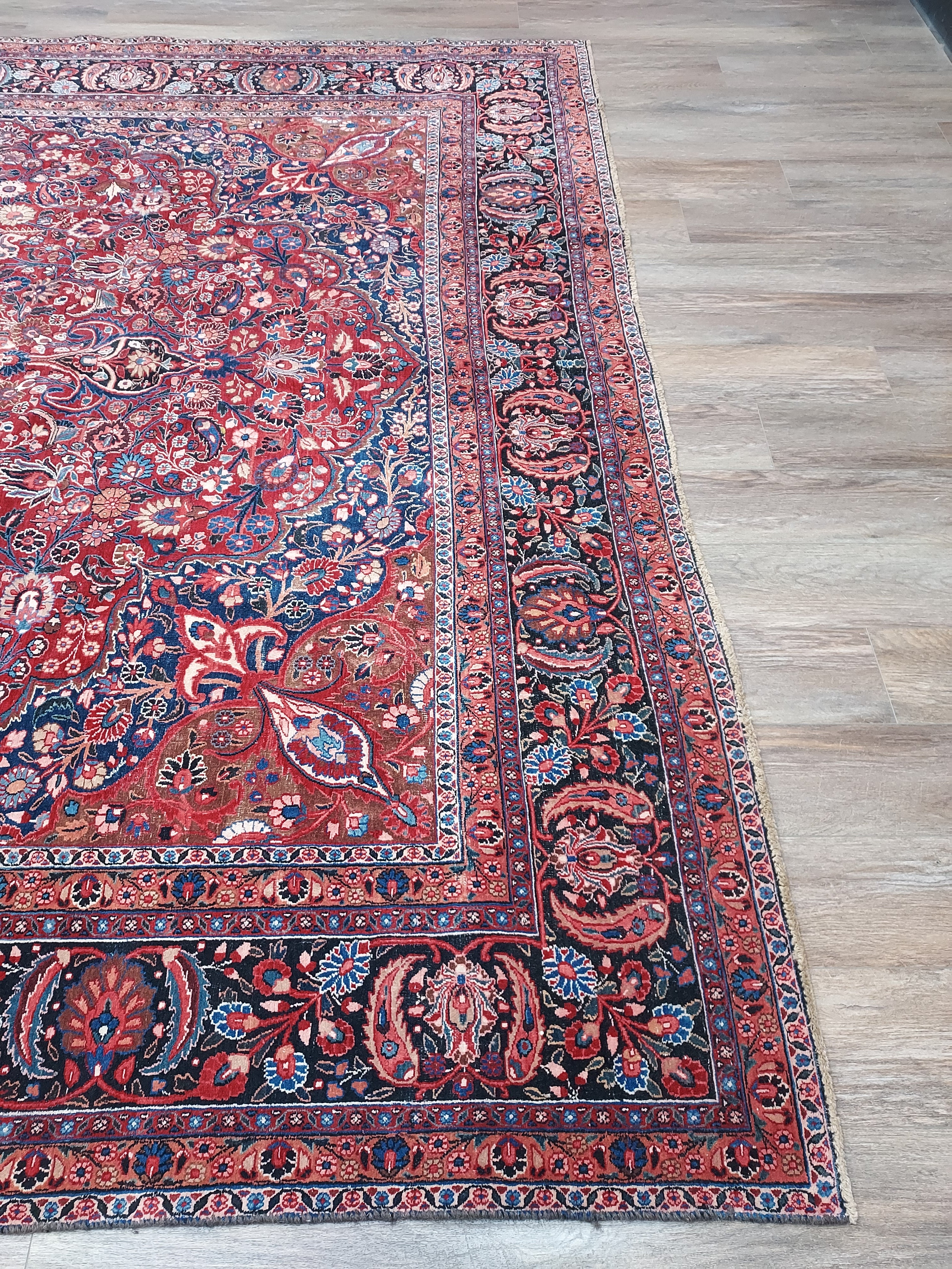 Antique Persian Amoghli Mashad