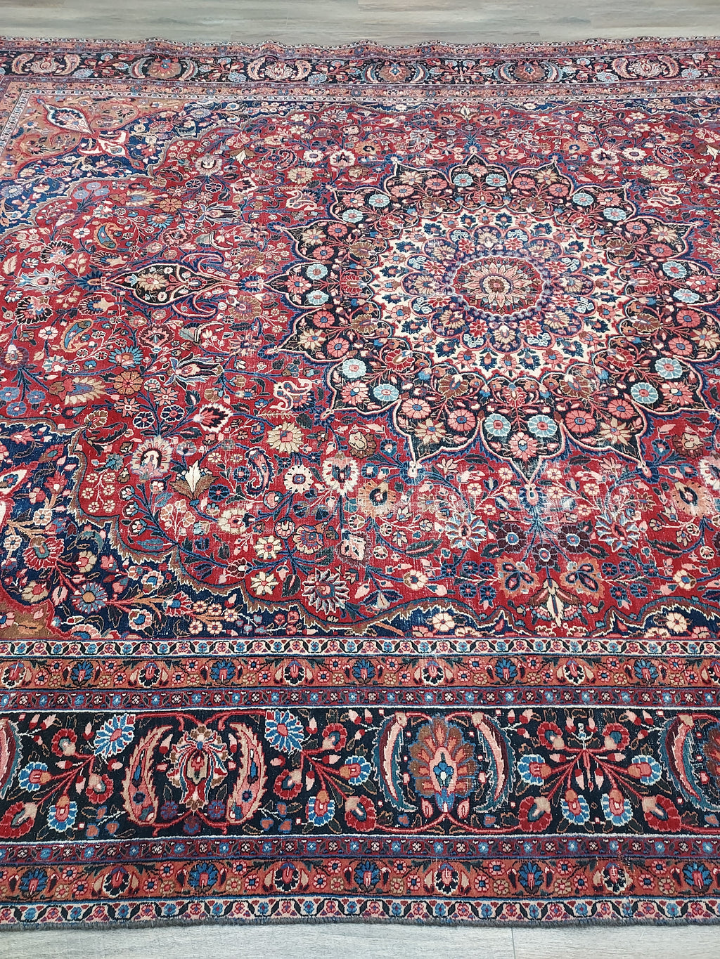 Antique Persian Amoghli Mashad
