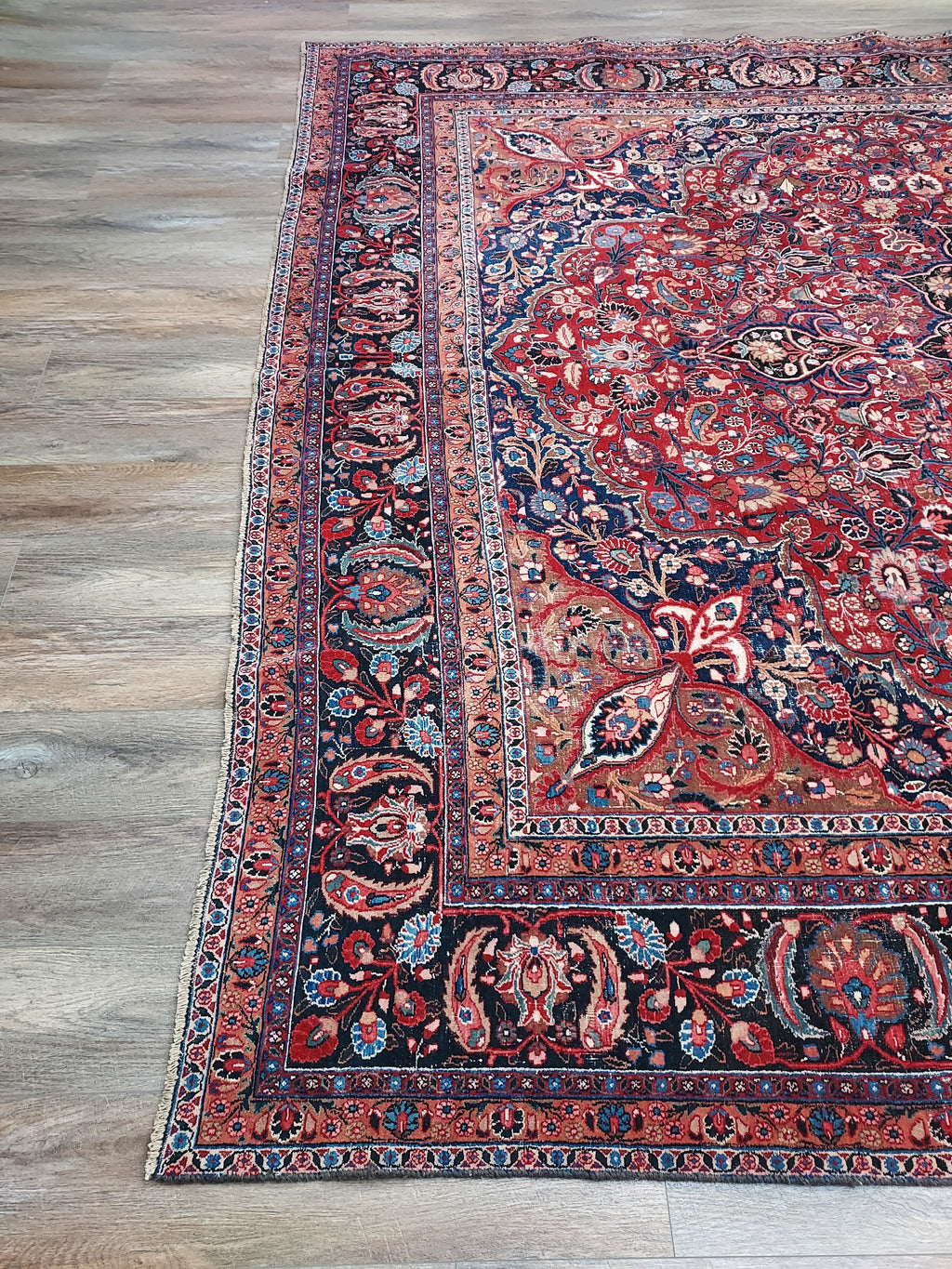 Antique Persian Amoghli Mashad