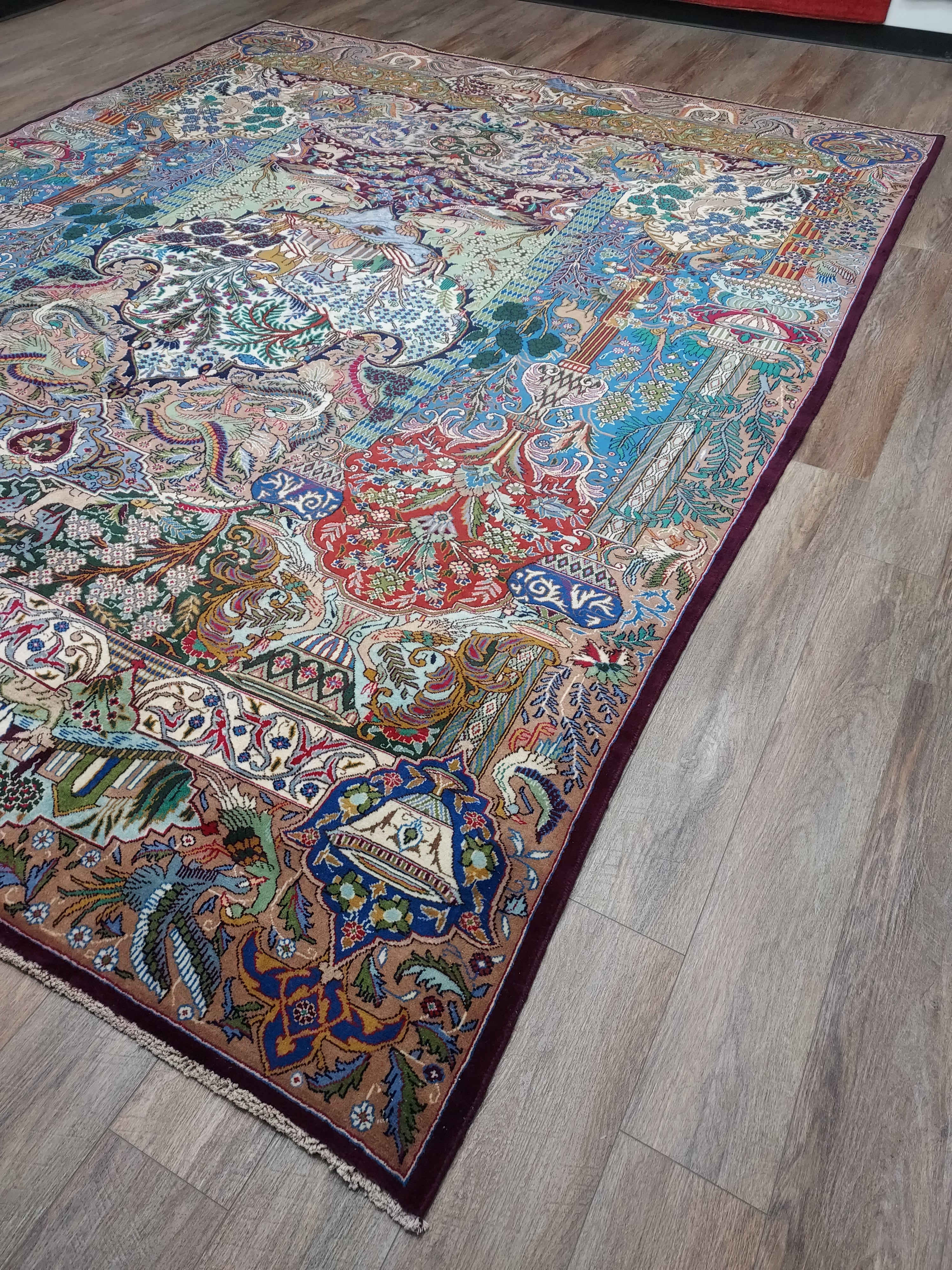 Multicolor Persian Style Pictorial Rug